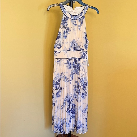 Calvin Klein Dresses & Skirts - Calvin Klein Cream Blue Midi Dress size 6 simple BoHo pleated cottagecore
